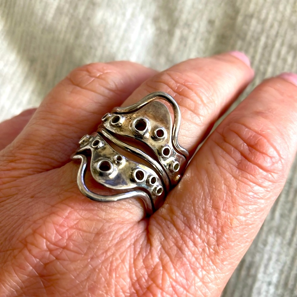 Sterling silver ring. Unique RIM studio hand made 925